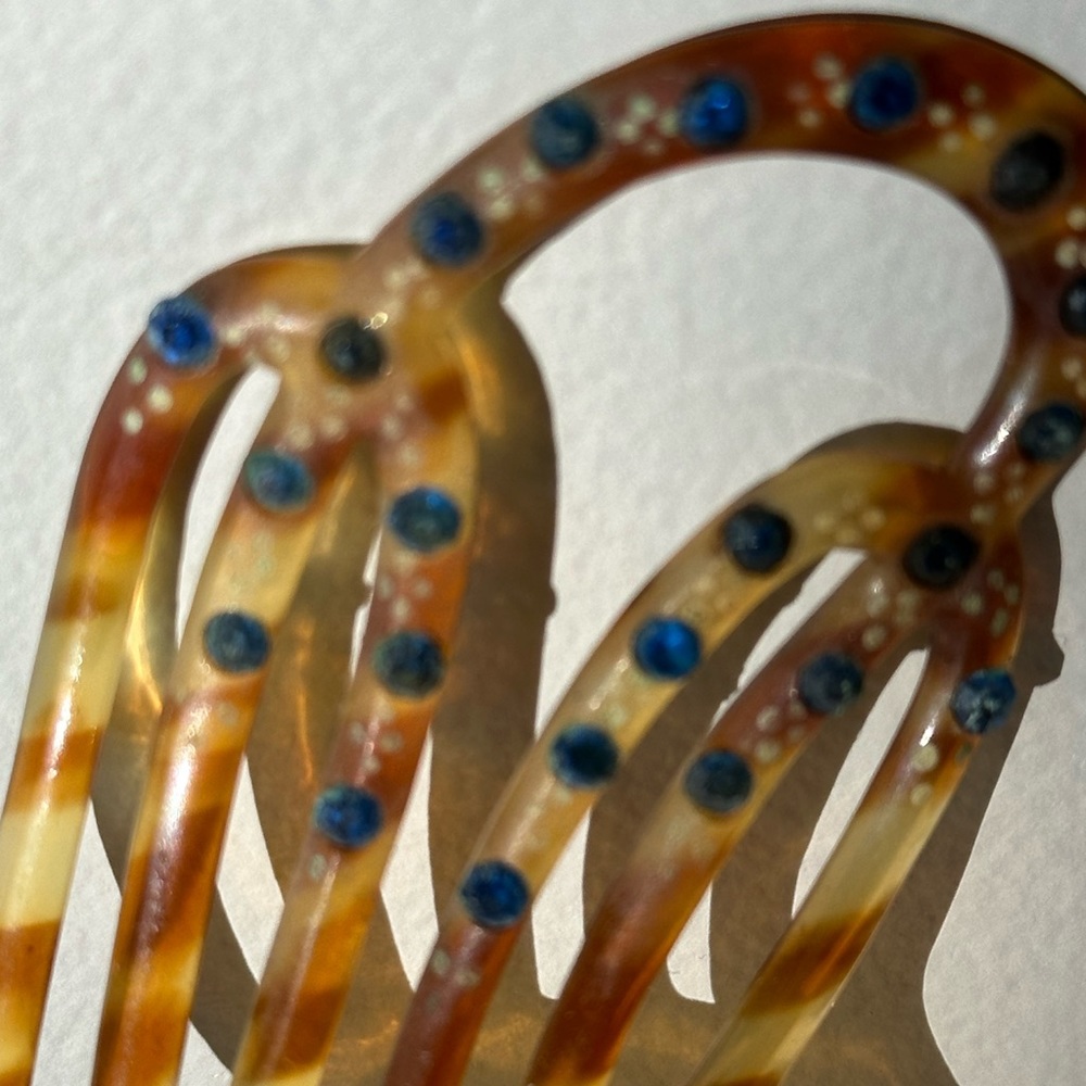 Antique Tortoise Shell Blue Rhinestone Hair Combs - Picture 10 of 13